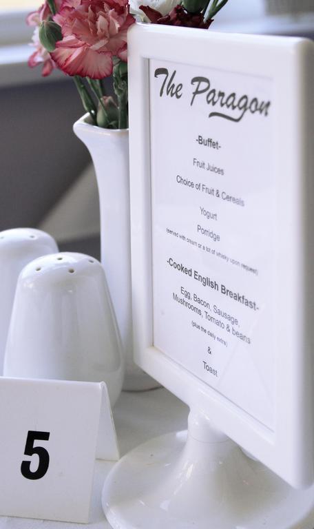 The Paragon - Guest Accommodation สการ์โบโรห์ ภายนอก รูปภาพ