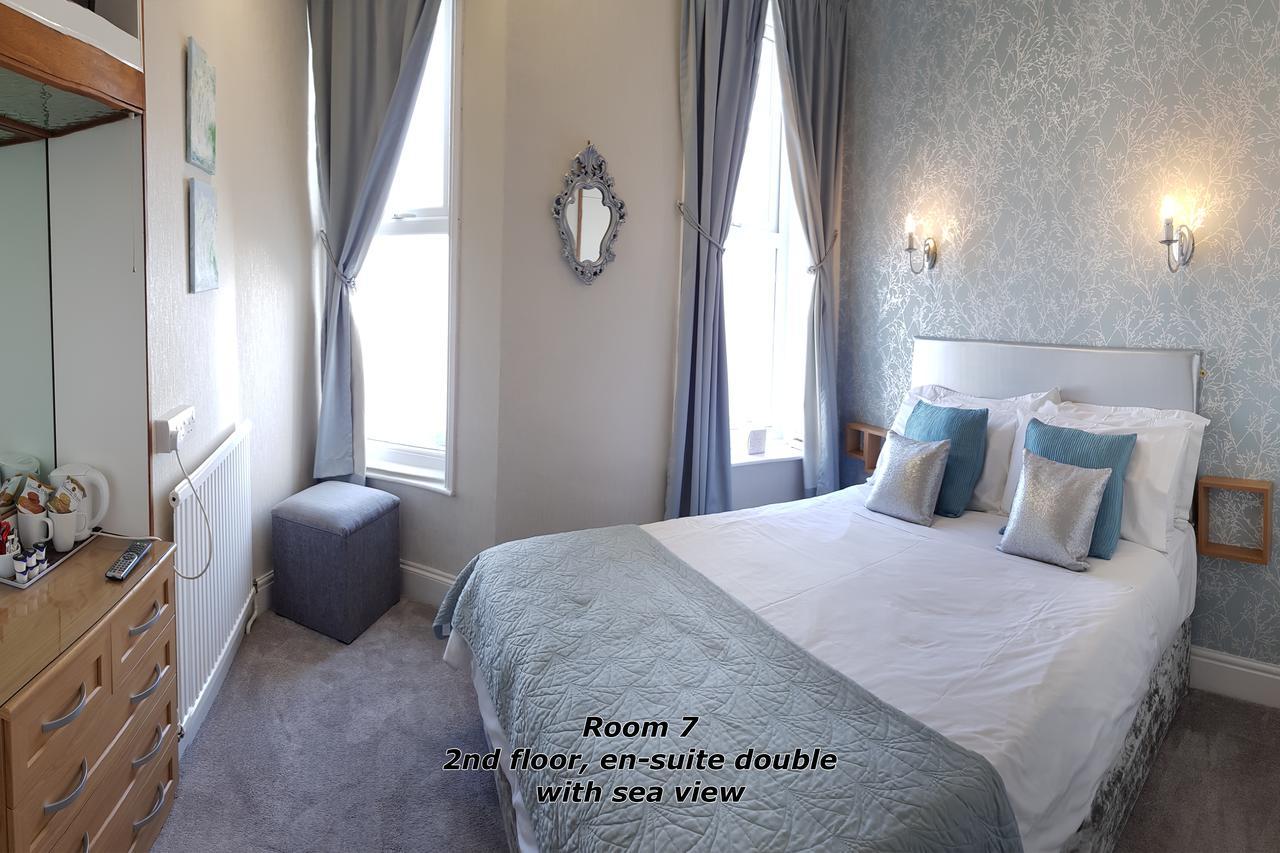 The Paragon - Guest Accommodation สการ์โบโรห์ ภายนอก รูปภาพ