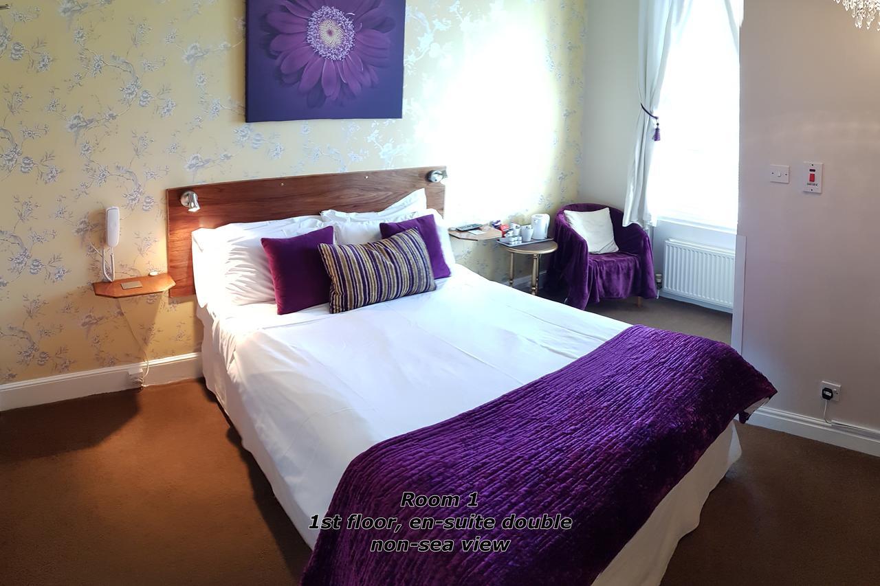 The Paragon - Guest Accommodation สการ์โบโรห์ ภายนอก รูปภาพ